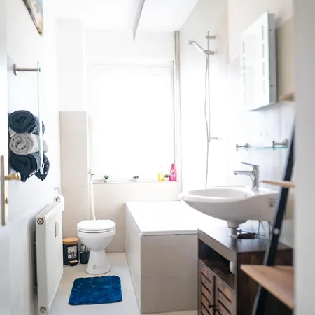 #411 Comfort-flat In Muelheim Naehe Essen Messe * Мильгейм-на-Руре